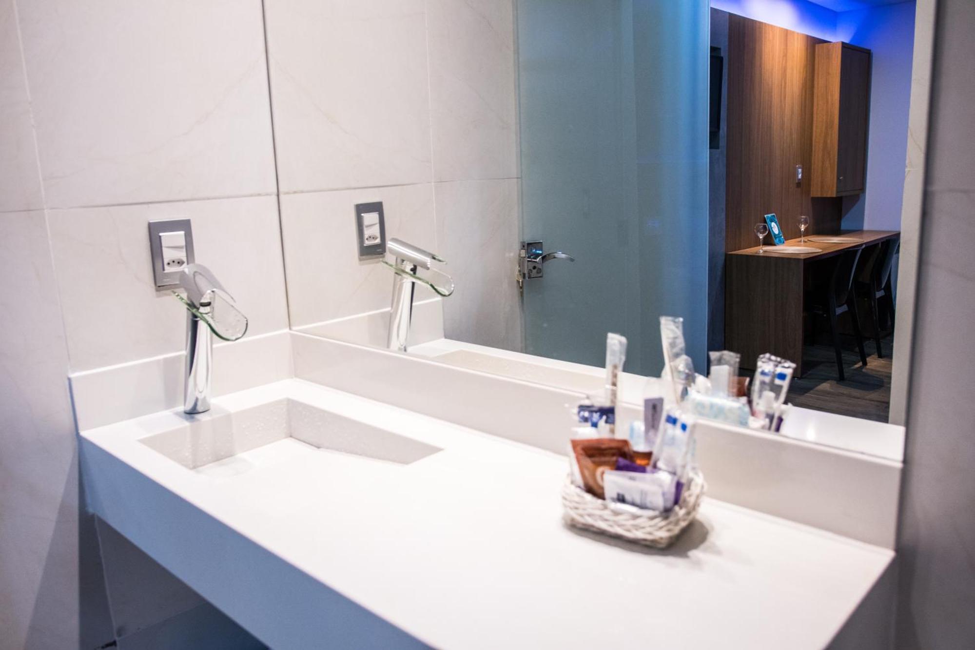 ריו ורדה Alvorada Suites (Adults Only) מראה חיצוני תמונה